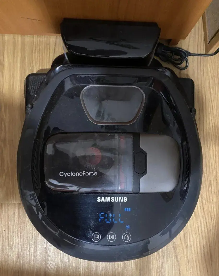 robotický vysávač Samsung