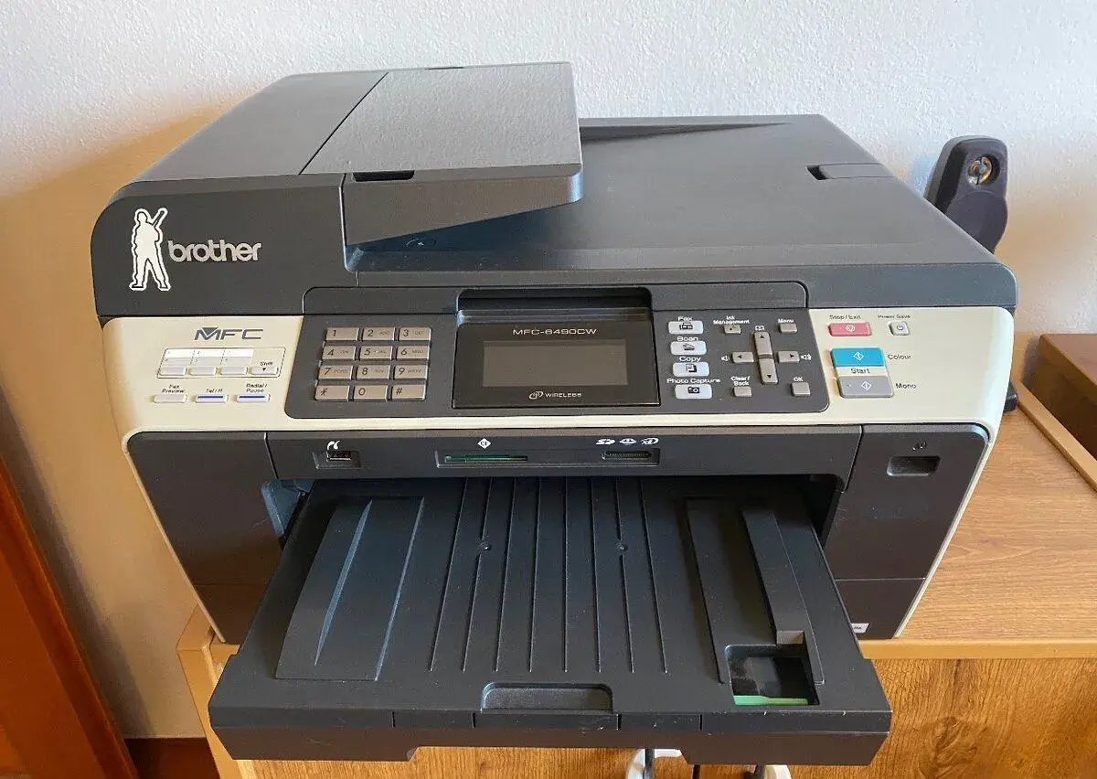 Tlačiareň Brother MFC-6490CW (kopírka,skener) A3