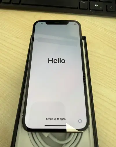 Nový Iphone 12 Pro, Graphite, 256GB aj s krabickou