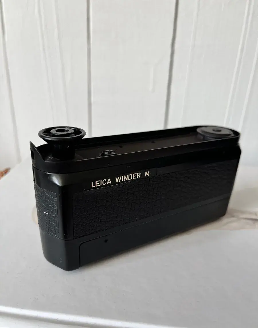 Leica M 6 (14402) Motor Winder