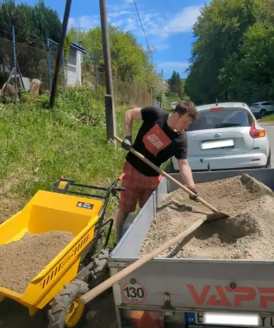 🏡 POMOCNÉ PRÁCE OKOLO DOMU, ZÁHRADY A POZEMKU🚜