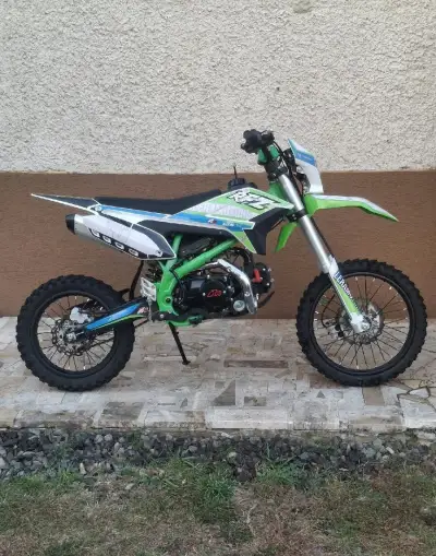 Pitbike 125 Leramotos by apollo thunder