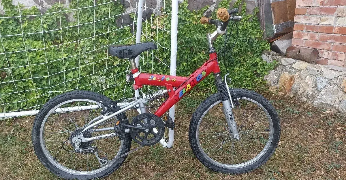 Bicykel.