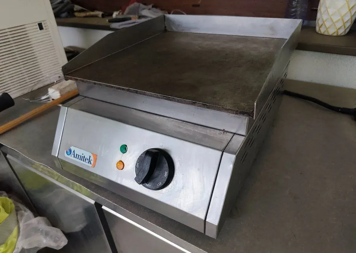 Gastro Gril Amitek FRY FT1L 3000wat