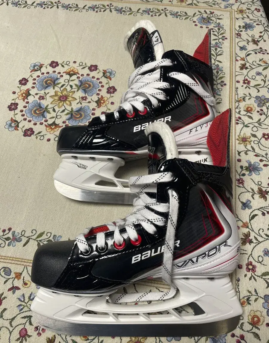 Bauer Vapor FLY30 Intermediate 4,5 – nepoužité so zárukou