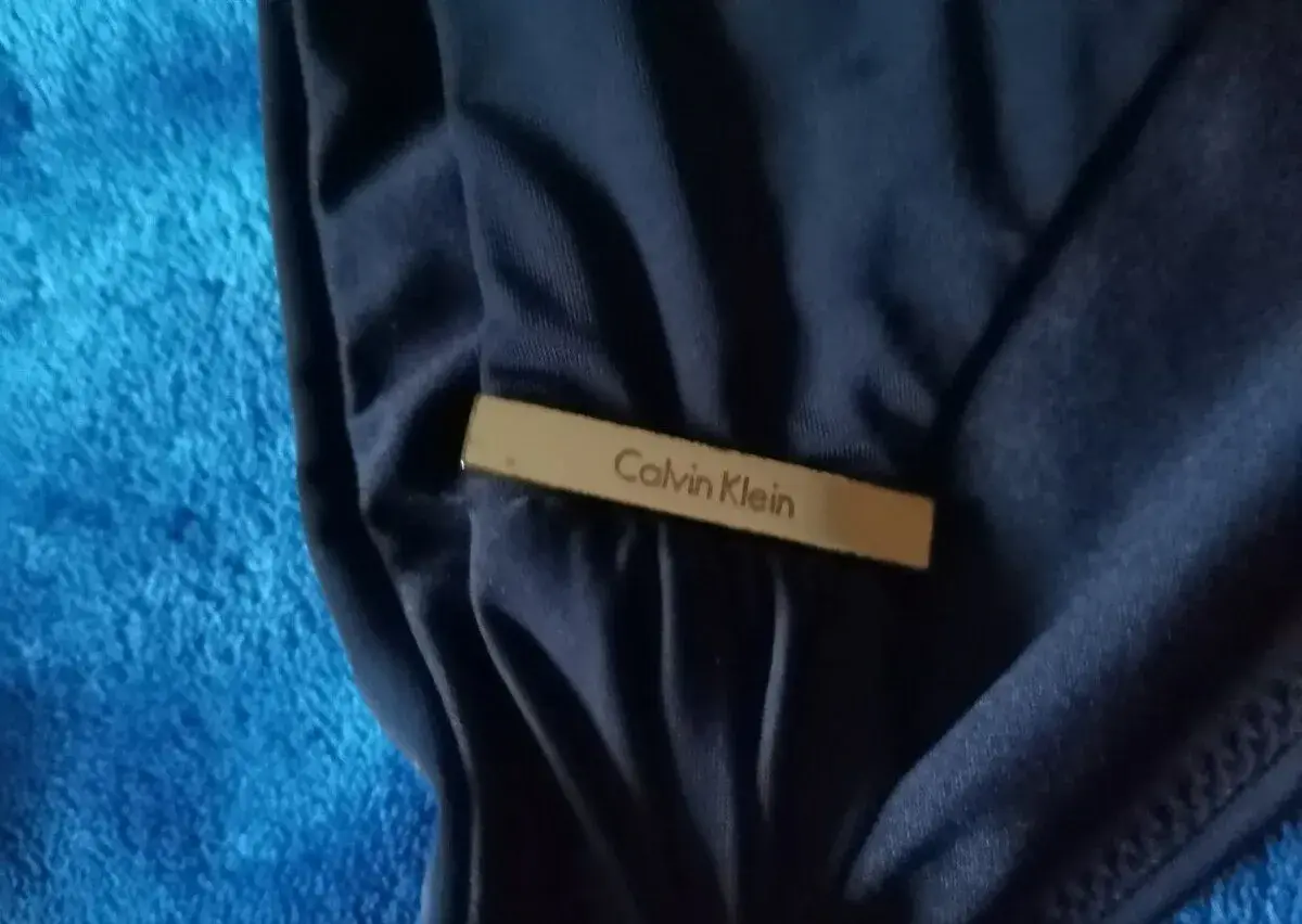 Calvin klein čierne plavky, M