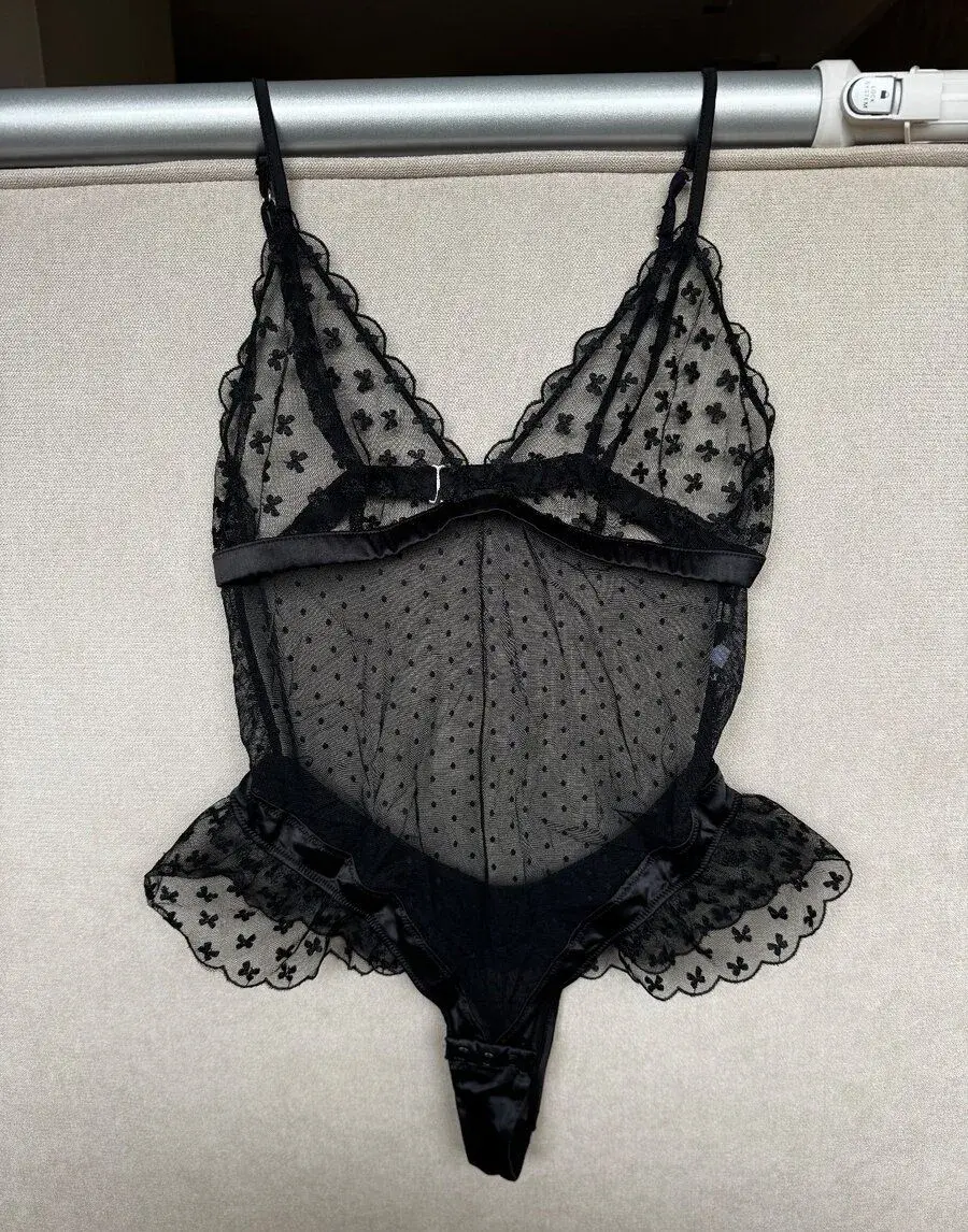 Intimissimi elegantné čierne body – M