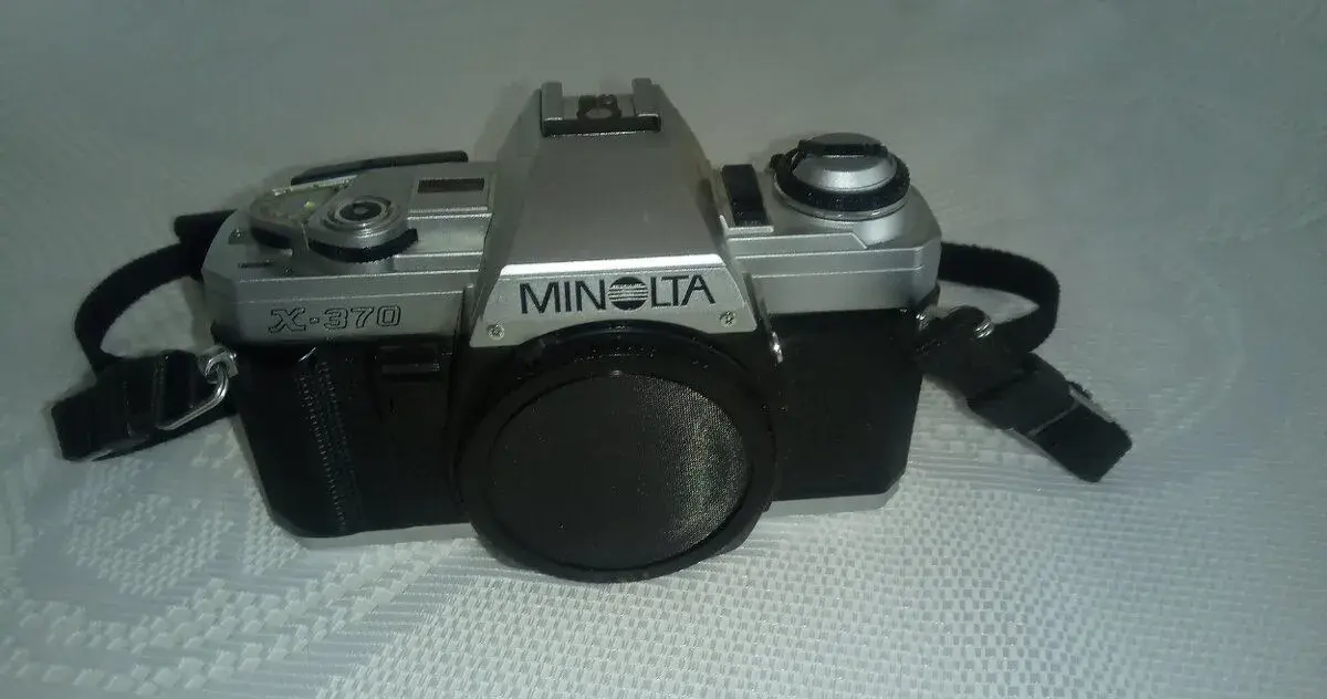 Minolta x-370 + príslušenstvo