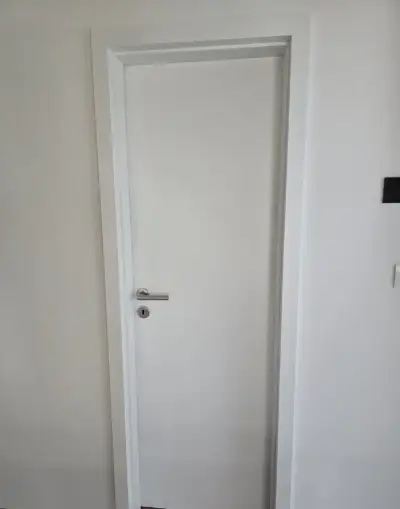 Nové interiérové dvere biele (ľavé)