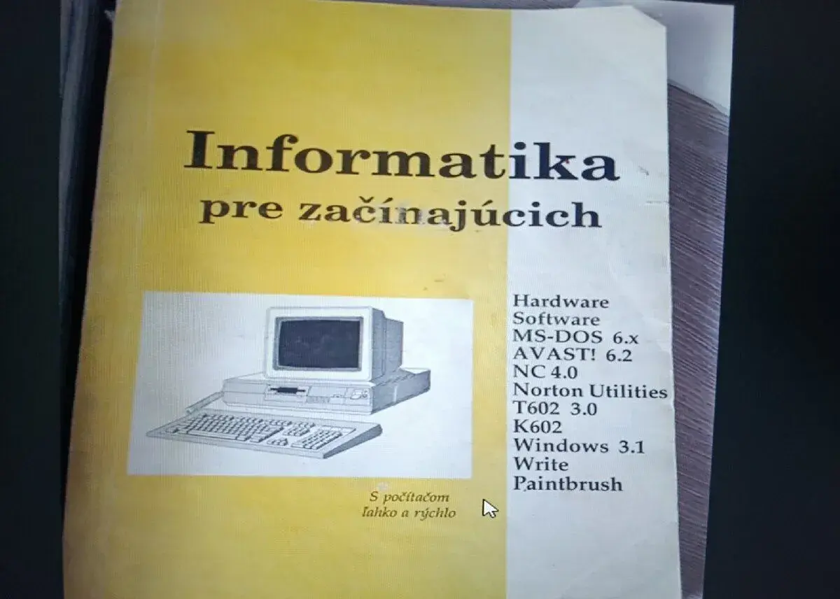 Informatika pre zacinajucich- kniha, učebnica