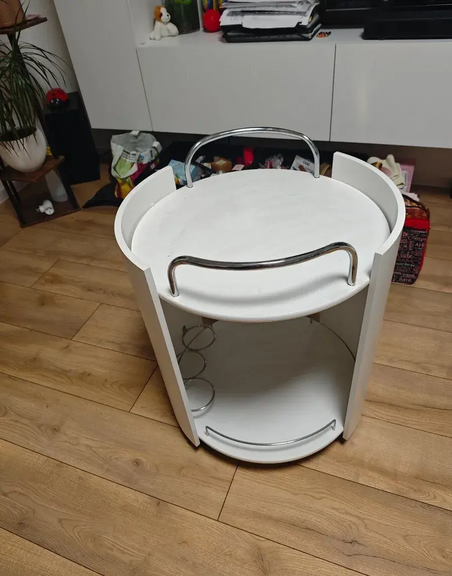 Barový stolík biely, okrúhly
