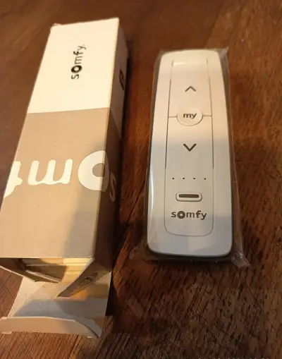 Diaľkový ovládač Somfy Situo5 IO