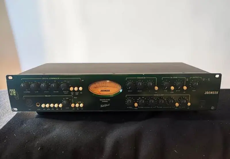 Joemeek oneQ – Špičkový štúdiový channel strip