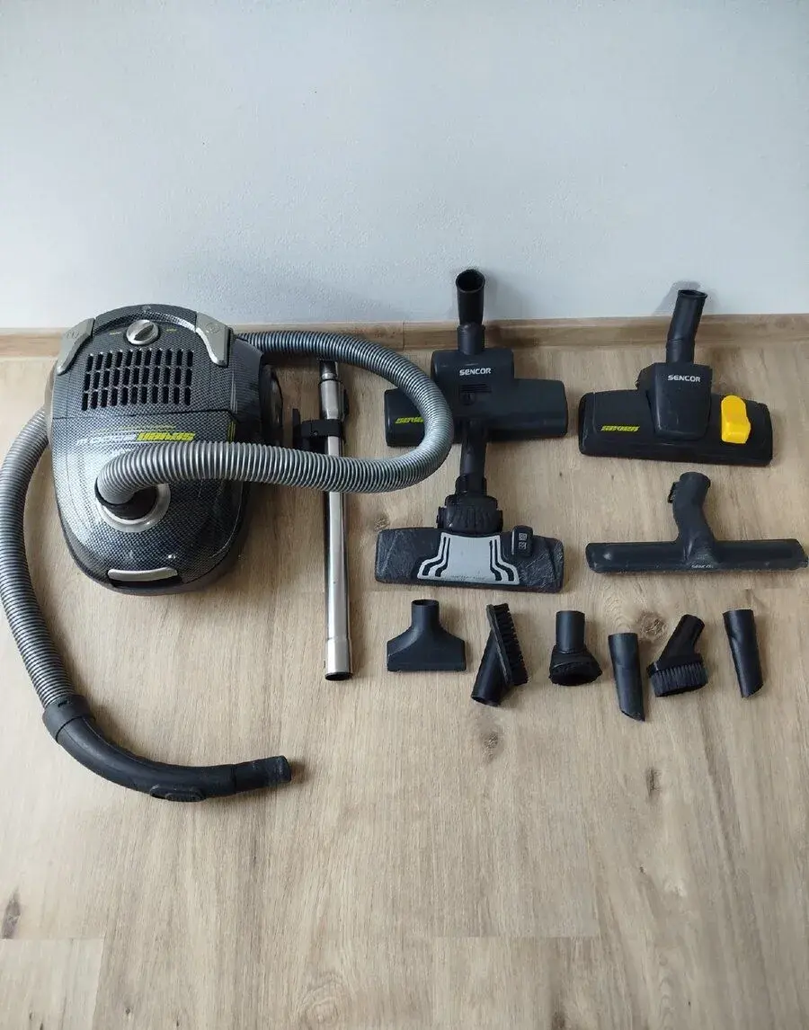 Sencor SVC seven, 2000W