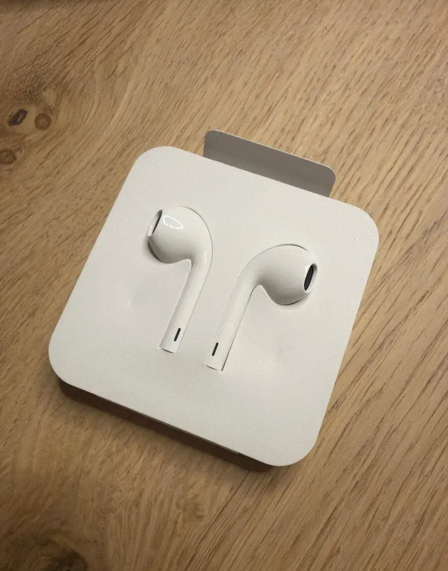Earpods s usb-c konektorom