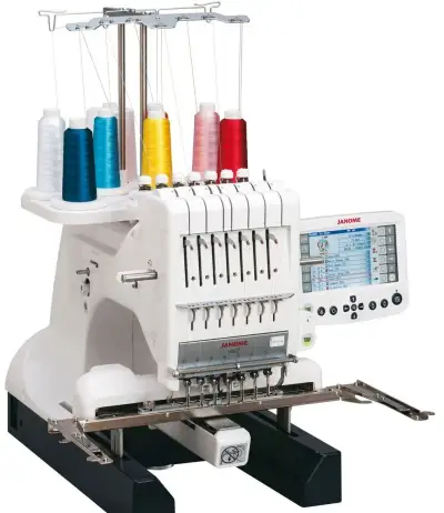 Janome MB-7 7-ihlový vyšívací stroj + rámy M1. M2. M3