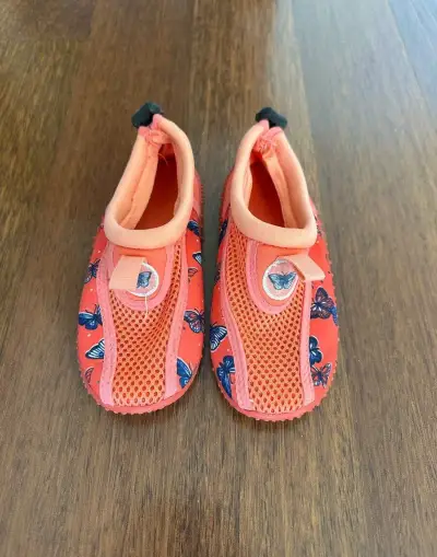 Detske unisex topanky do vody/mora, velkost 26