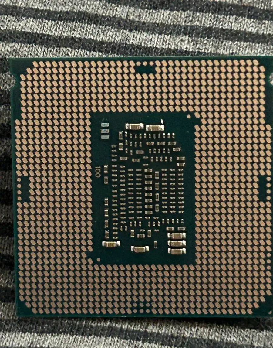Intel core i7-7700