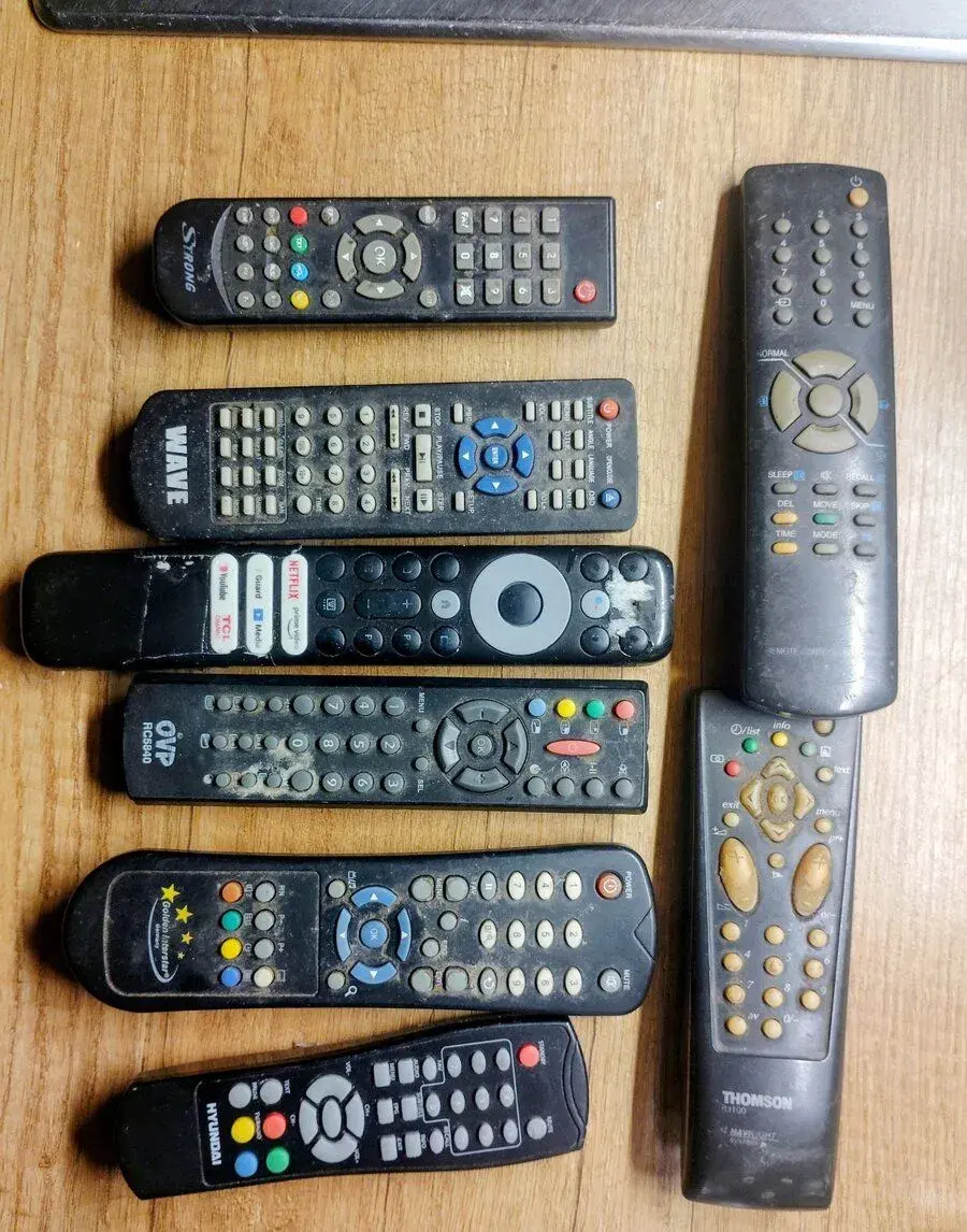 Dálkové ovladače na TV