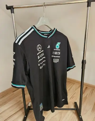Mercedes AMG PETRONAS F1