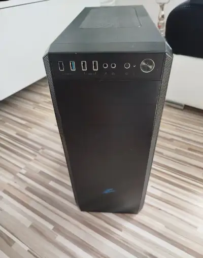 PC skrinka