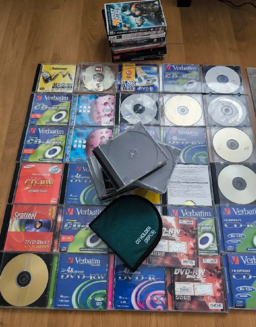 DVD-CD-RW DVD filmy a obaly