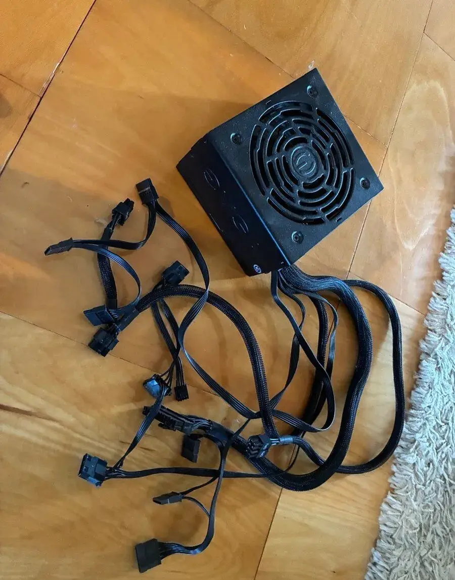 počítačový zdroj EVGA 500 BR