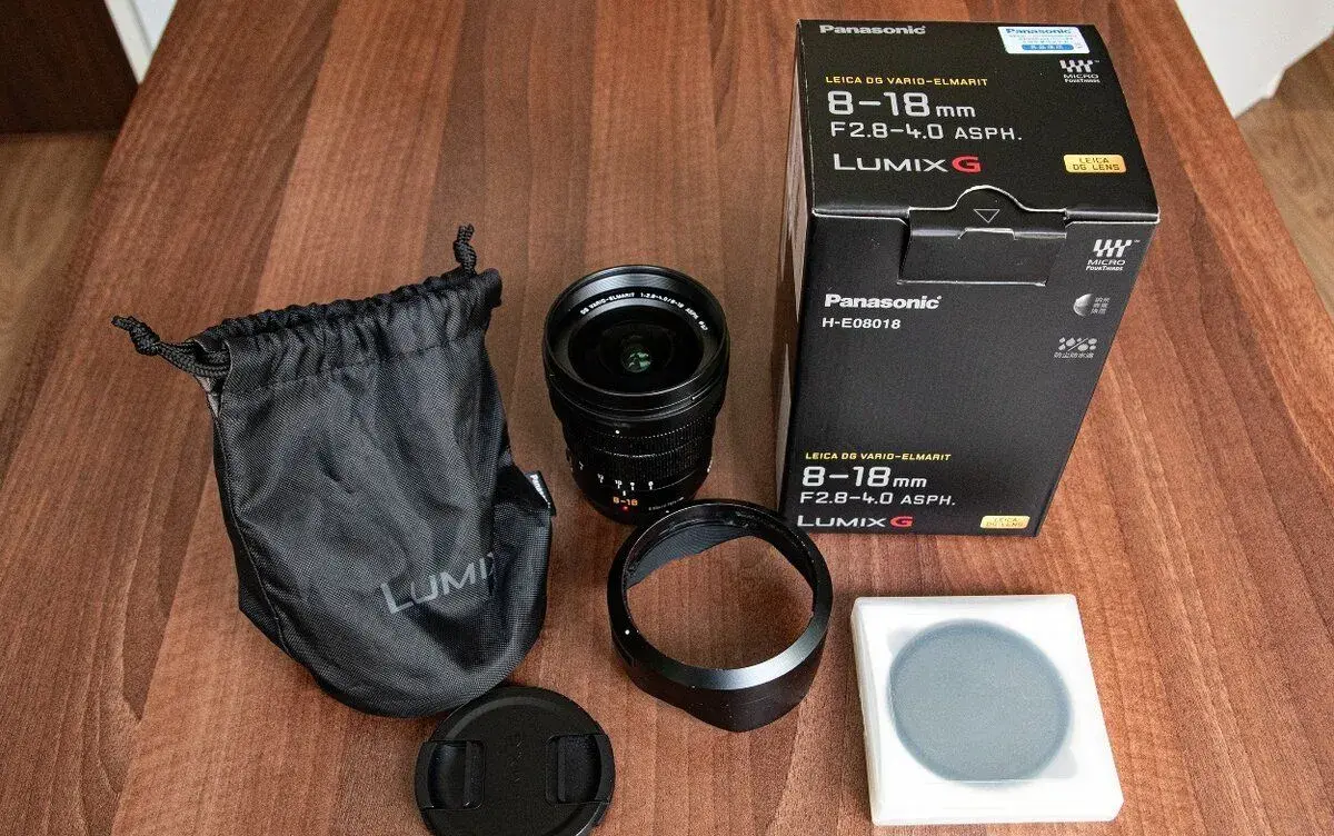 Panasonic Leica DG Vario-Elmarit 8-18mm f/2.8-4.0+CPL filter