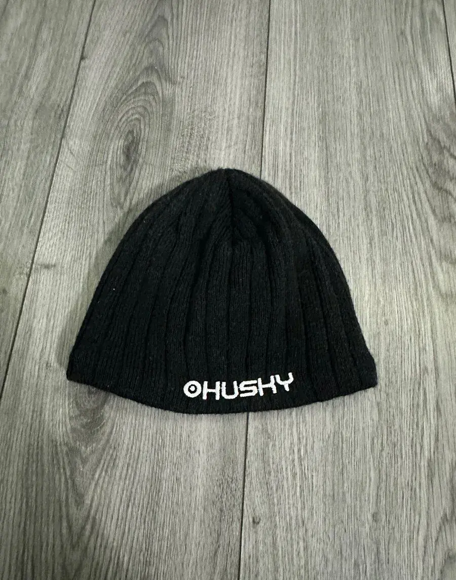 Zimušná čiapka Husky