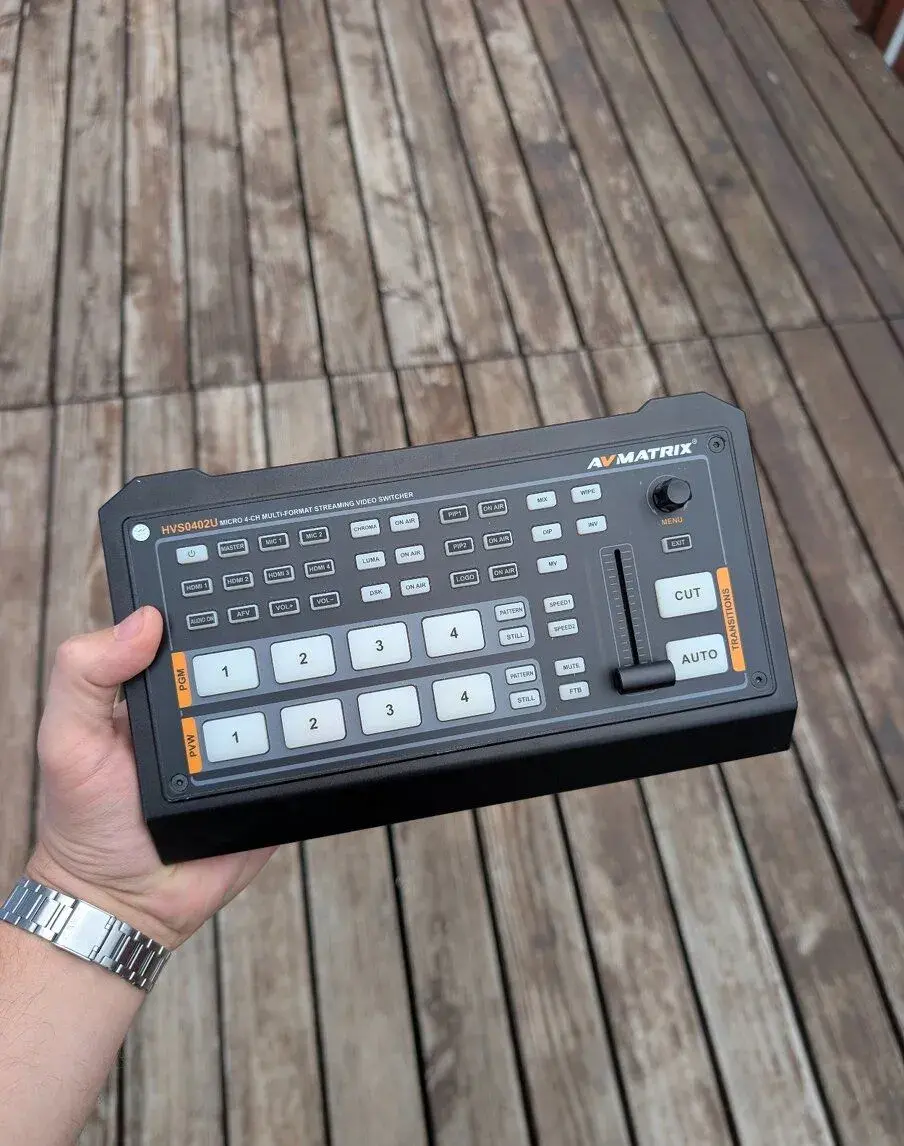 Strižňa Nadpis AVMATRIX HVS0402U - HDMI switcher 4x2