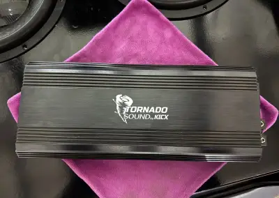 Zosilňovač Kicx Tornado Sound 2500.1