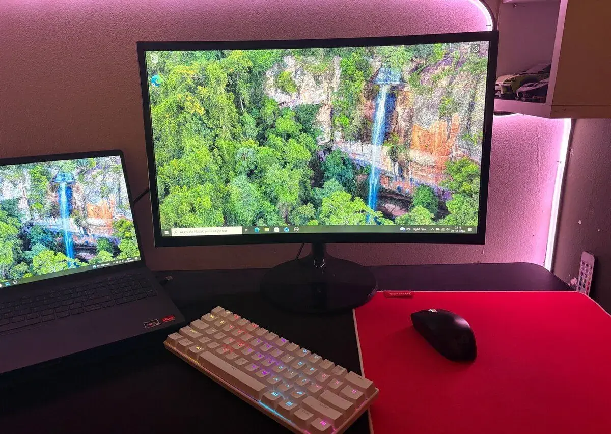 Kompletný PC Setup: Notebook Dell monitor myš klávesnica