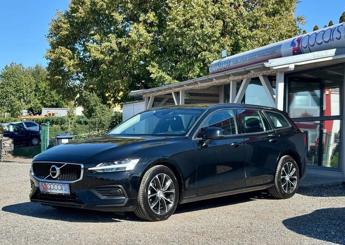 Volvo V60 – 2020, 243 550 km