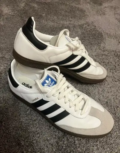 Nové pánske štýlové tenisky Adidas Samba - veľ. 44