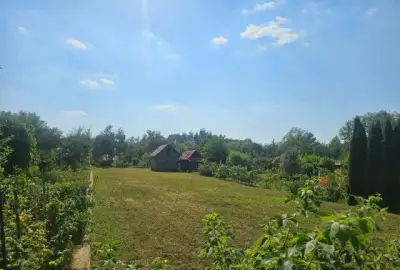 Rekreačný stavebný pozemok Dubnica nad Váhom, 470 m2