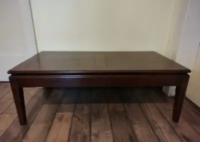 Konferenčný stolík
