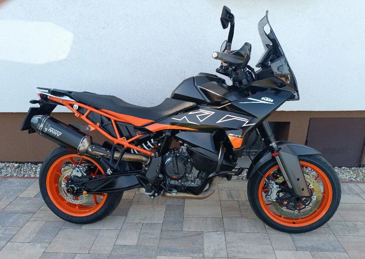 KTM 890 SMT