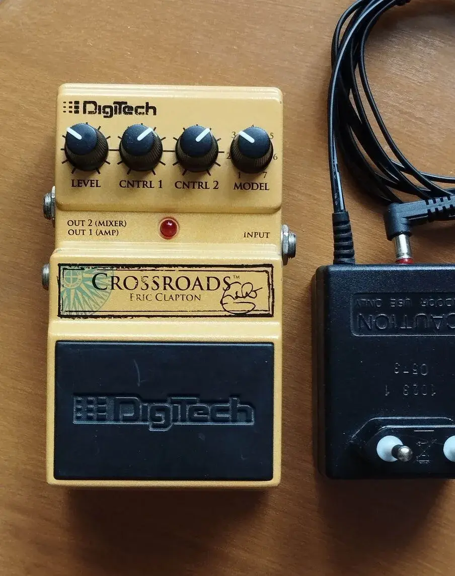 DigiTech Crossroads