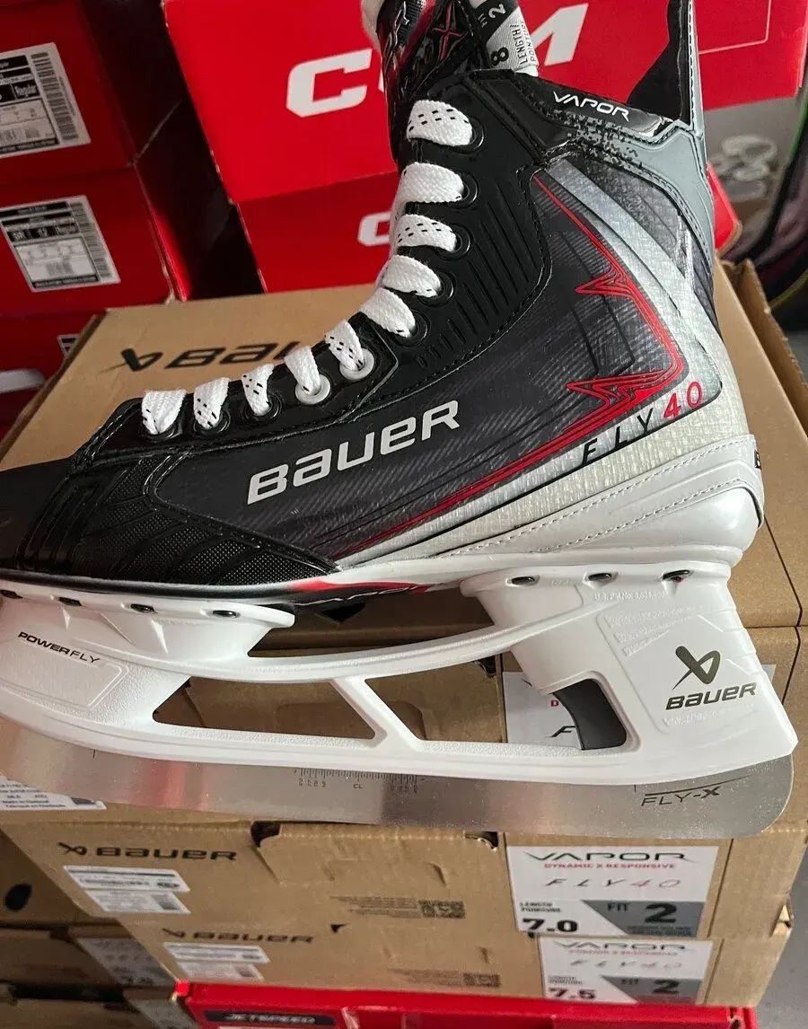 Korcule Bauer Vapor Fly40