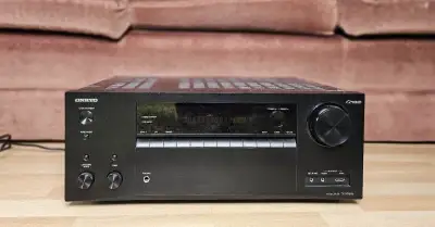 Onkyo TX-NR686 / DTS:X a Dolby Atmos AirPlay Bluetooth