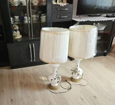 Luxusné retro stolové lampy – Hollywood Regency