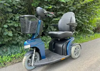 Elektrický trojkolesový skúter pre seniorov