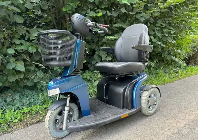 Elektrický trojkolesový skúter pre seniorov