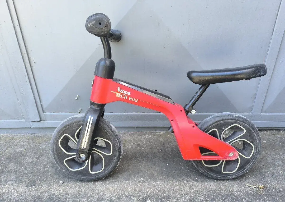 Odrážadlo Zopa Tech Bike