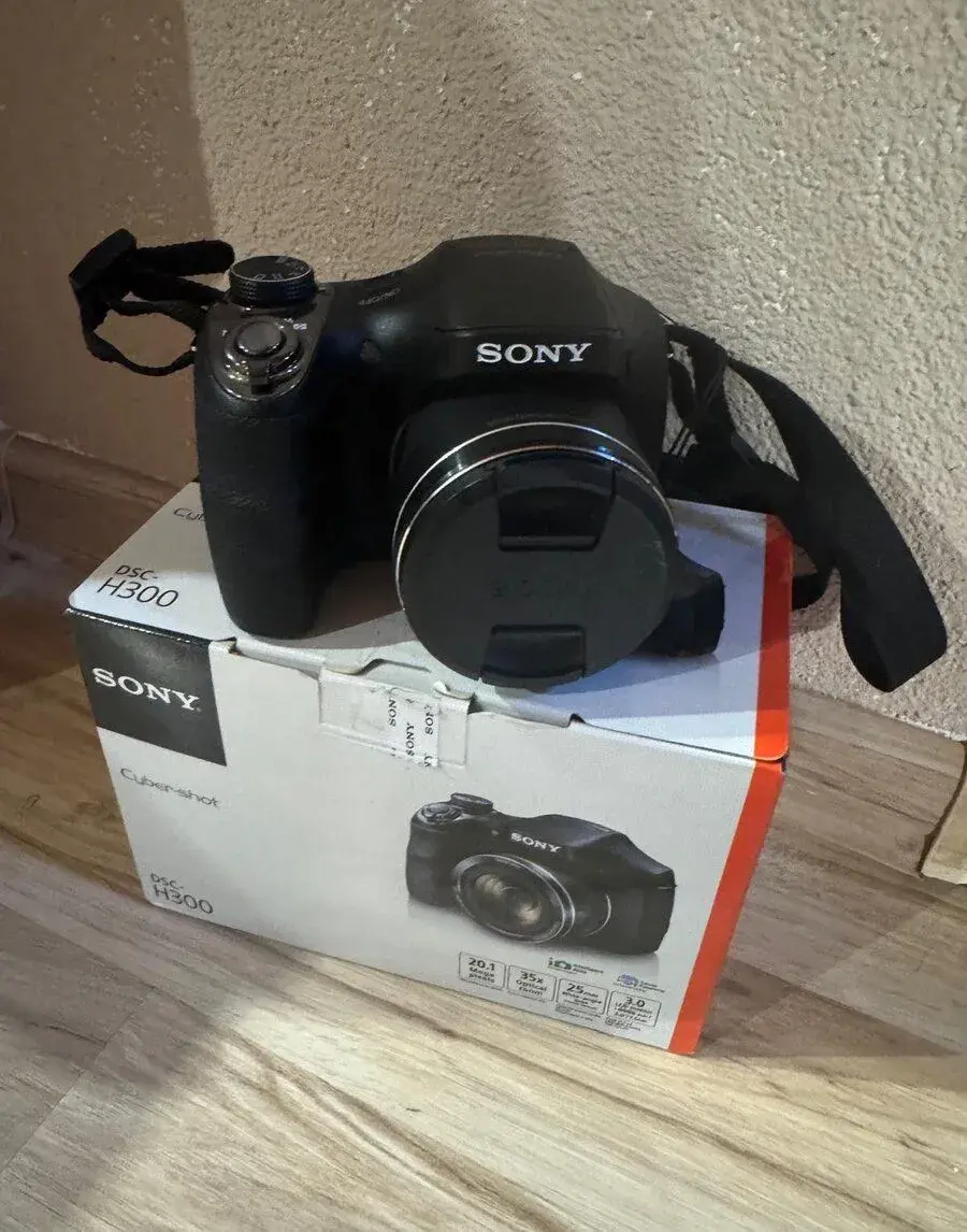 Sony DSC H300