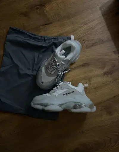 Balenciaga Tripple S