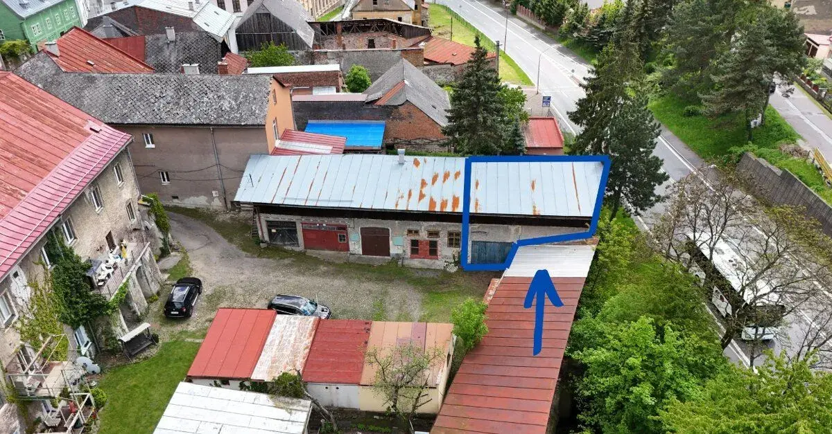 Na predaj garáž/skladové priestory v meste Kremnica