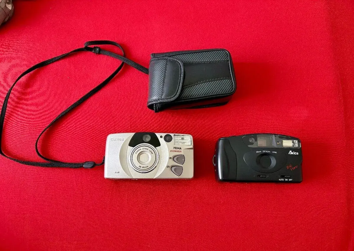 Canon prima zoom 85N + Akica 28mm
