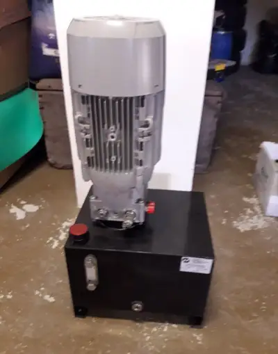 Elektrické hydraulické čerpadlo 15-litrové
