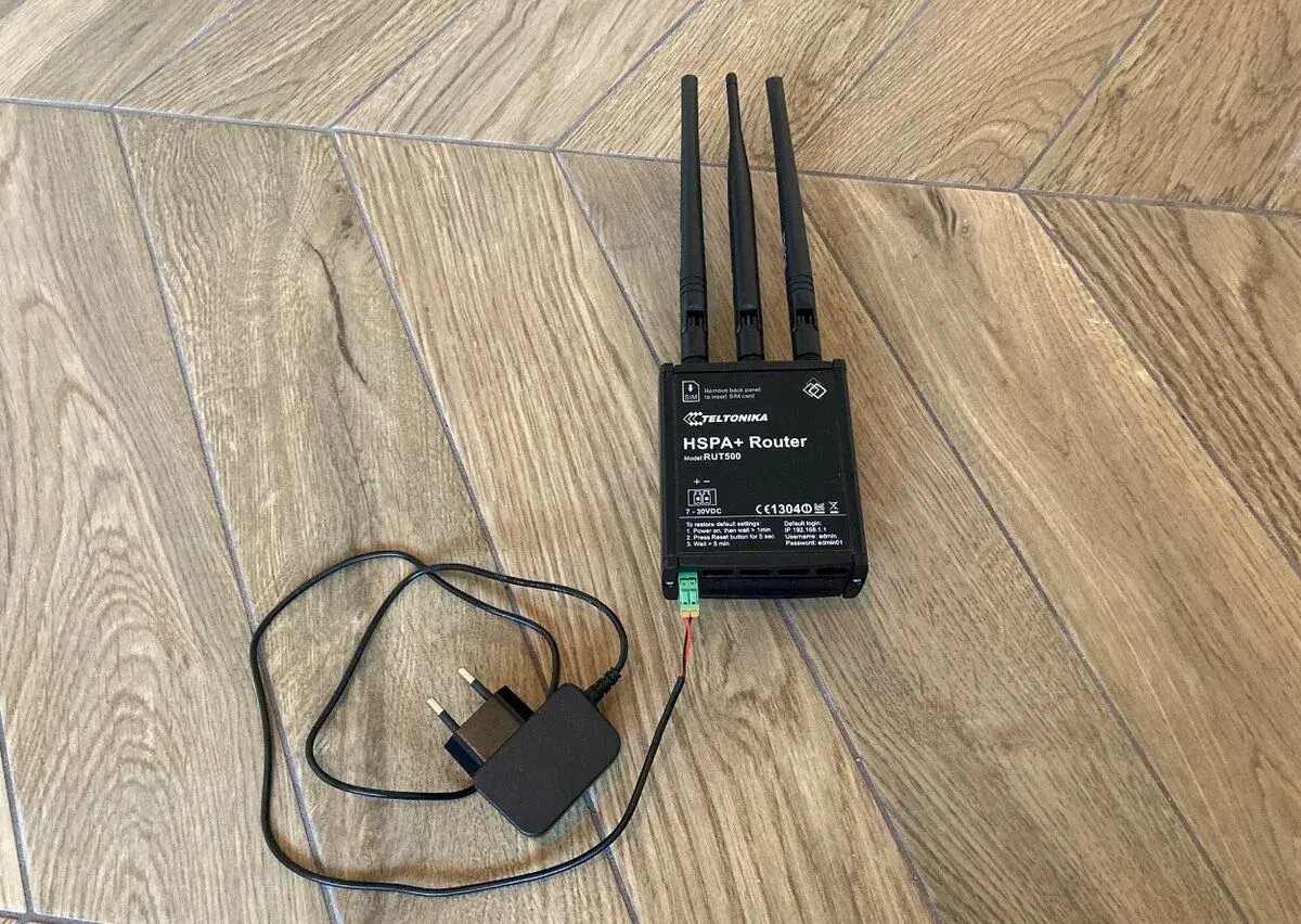 Priemyselný wifi router Teltonika RUT500 WIFI GSM